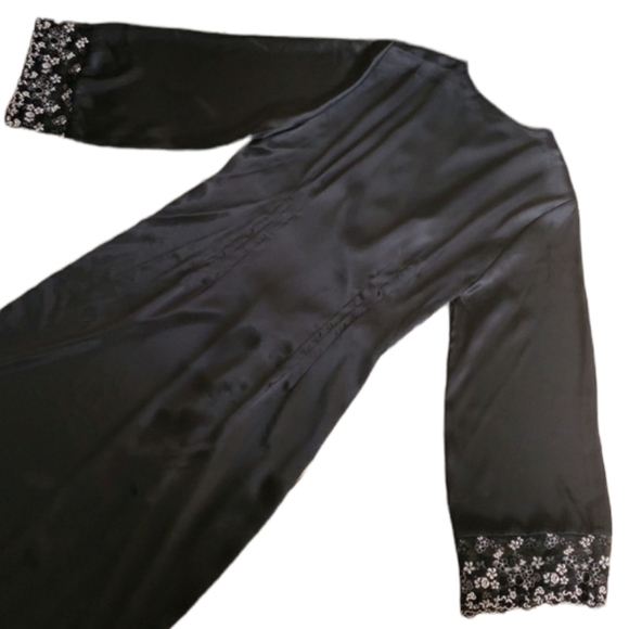 Vintage Valerie Stevens Full Length Glossy Black Kimono Floral Lace Robe - Picture 7 of 10